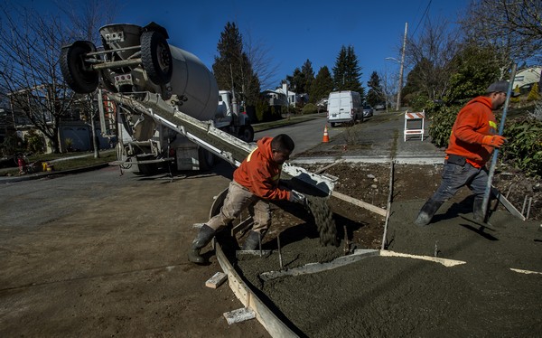 Pierce County Concrete Mixer Truck