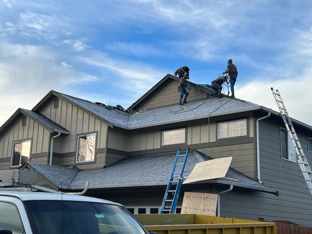 Lynnwood Roofing Contractor