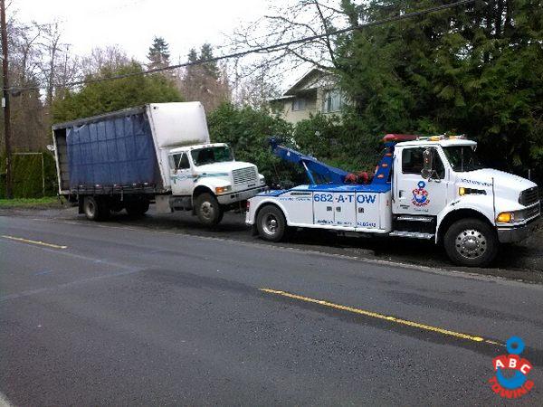Seattle Emergency Tow Truck